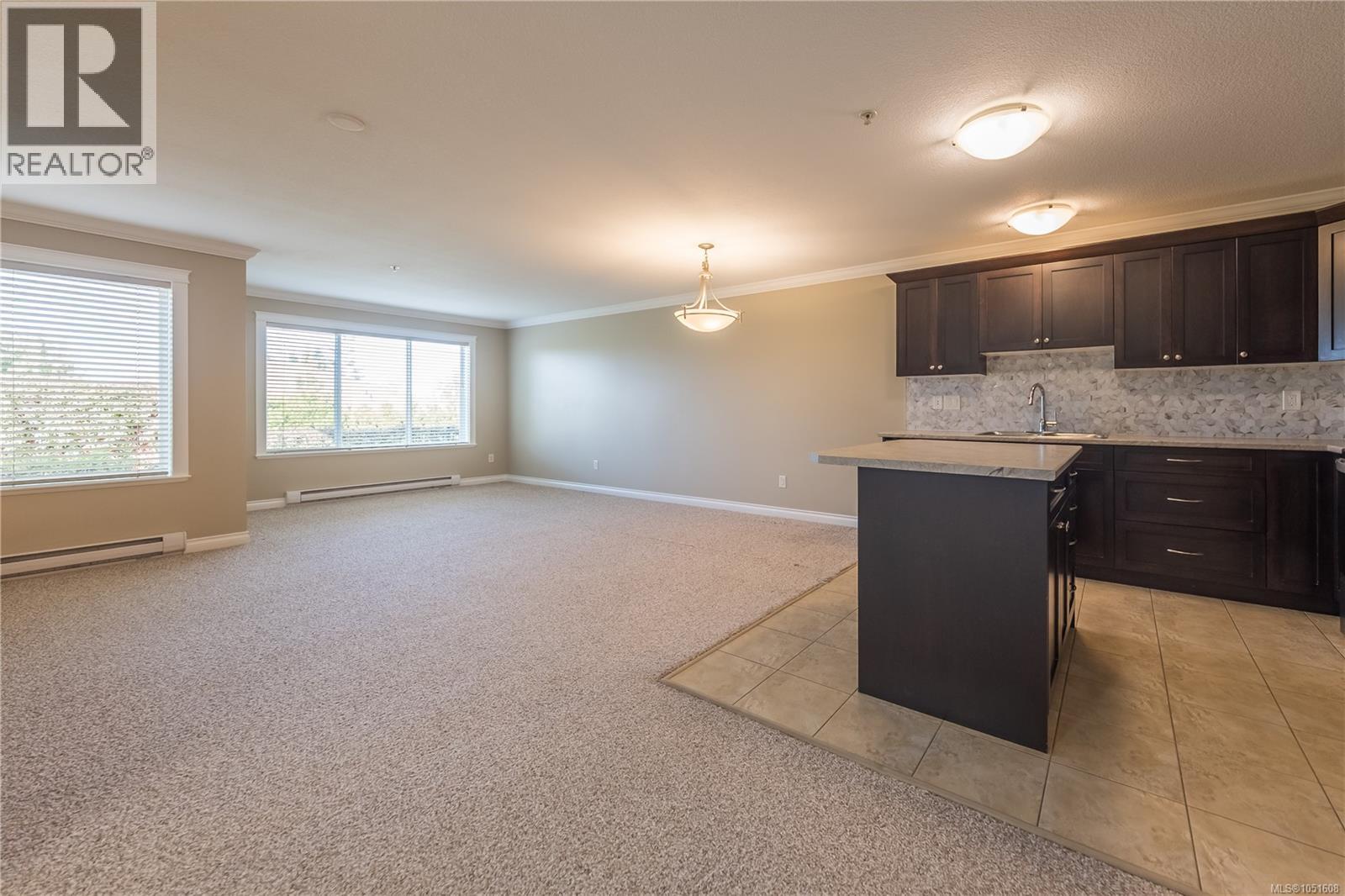 102 6149 Washington Way Property Photo 8