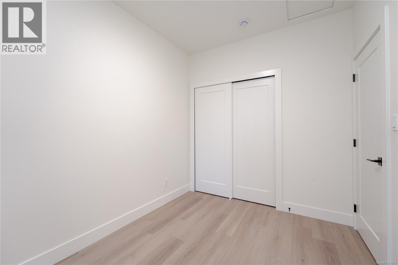 113 960 Jenkins Ave Property Photo 15