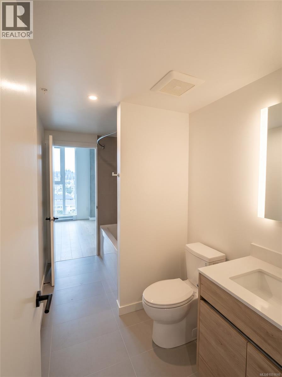 1207 1097 View St Property Photo 14