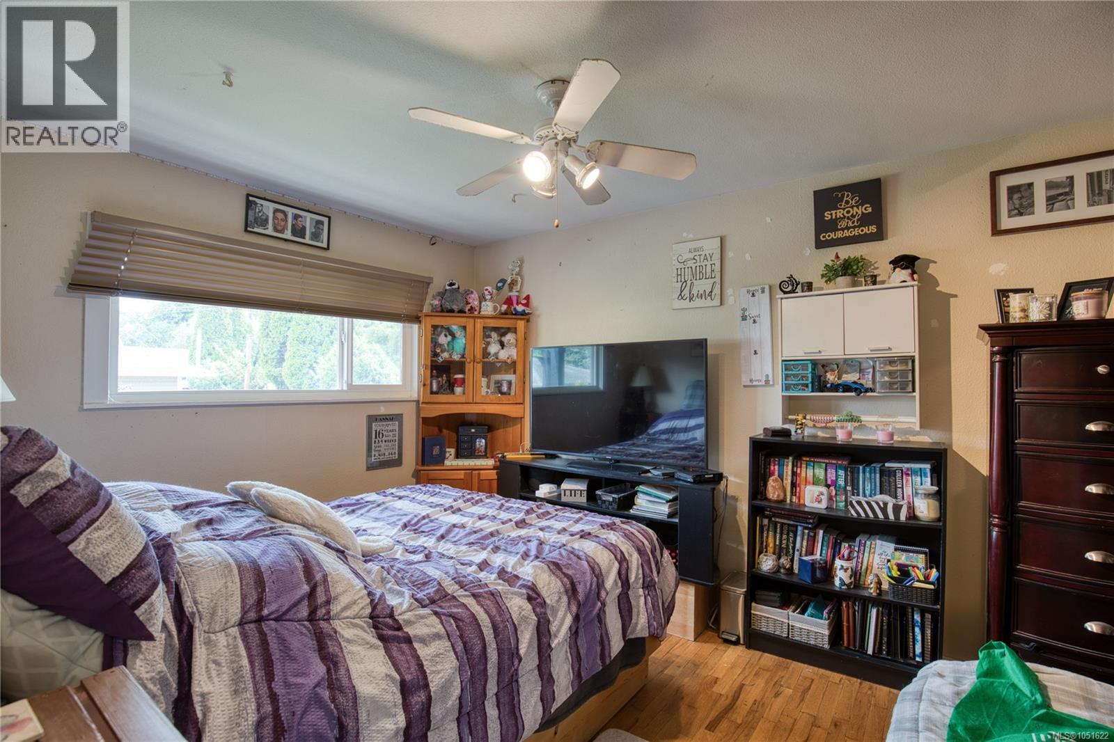 543 Bradley St Property Photo 13