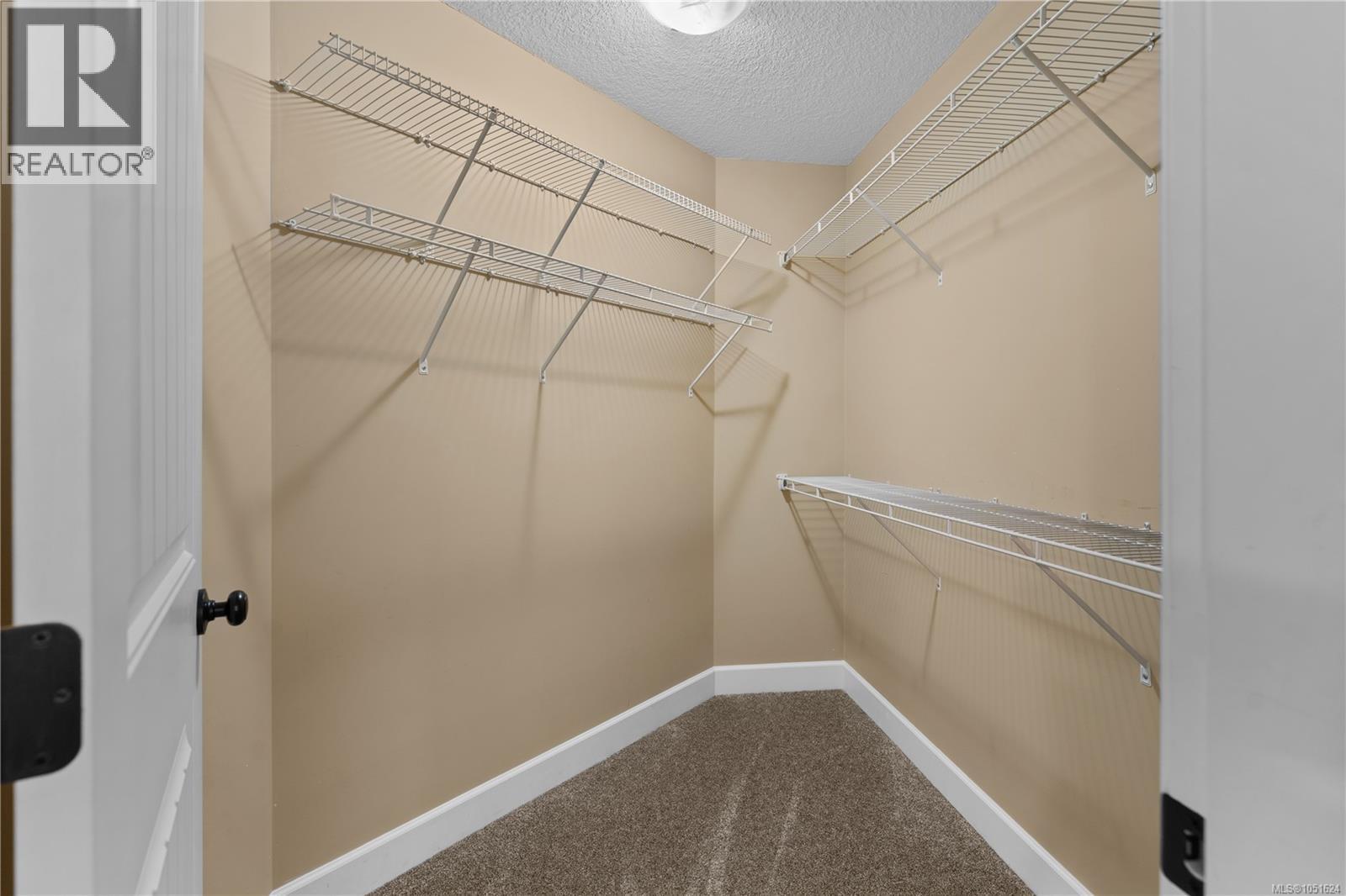 3470 Maveric Rd Property Photo 21