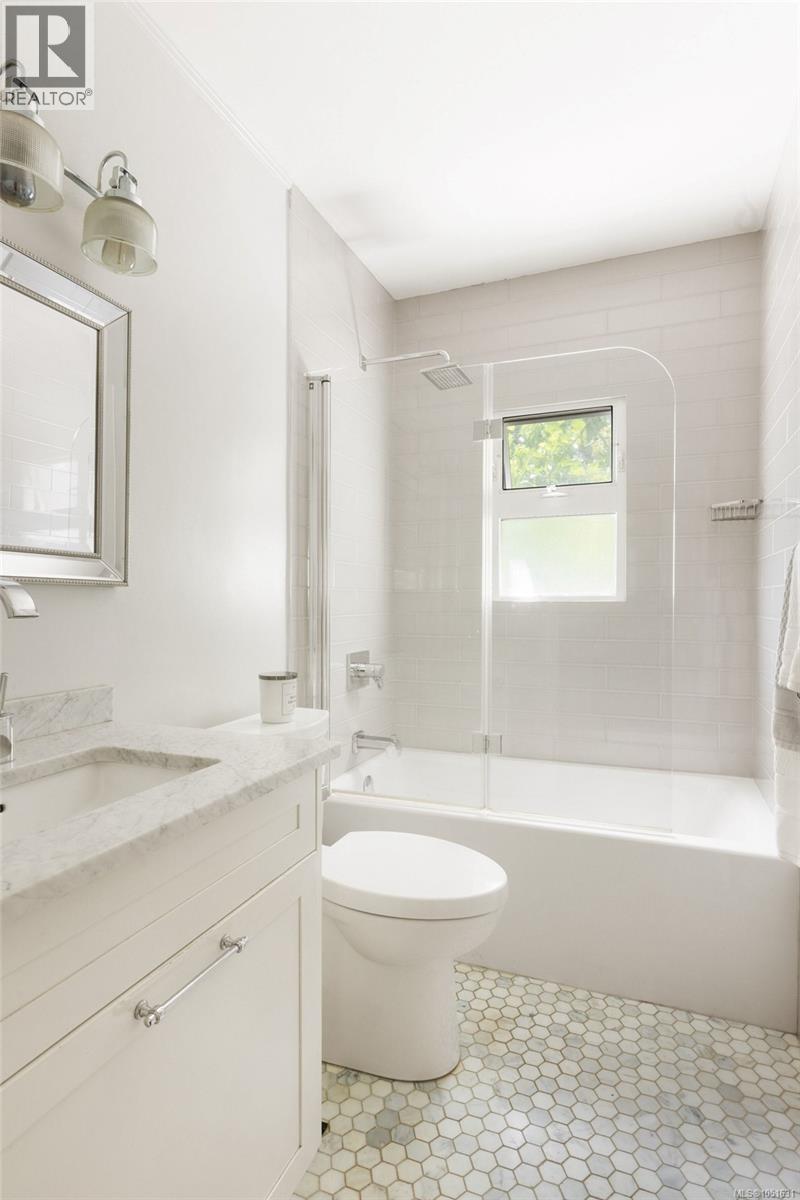 3110 Frechette St Property Photo 11