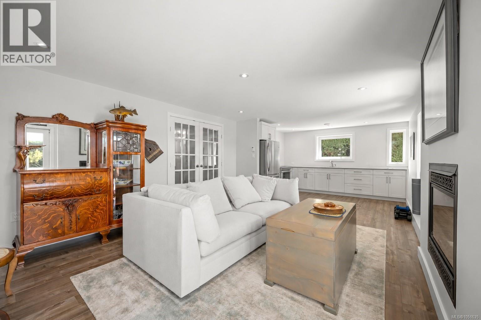 1935 Taylor Ave Property Photo 61