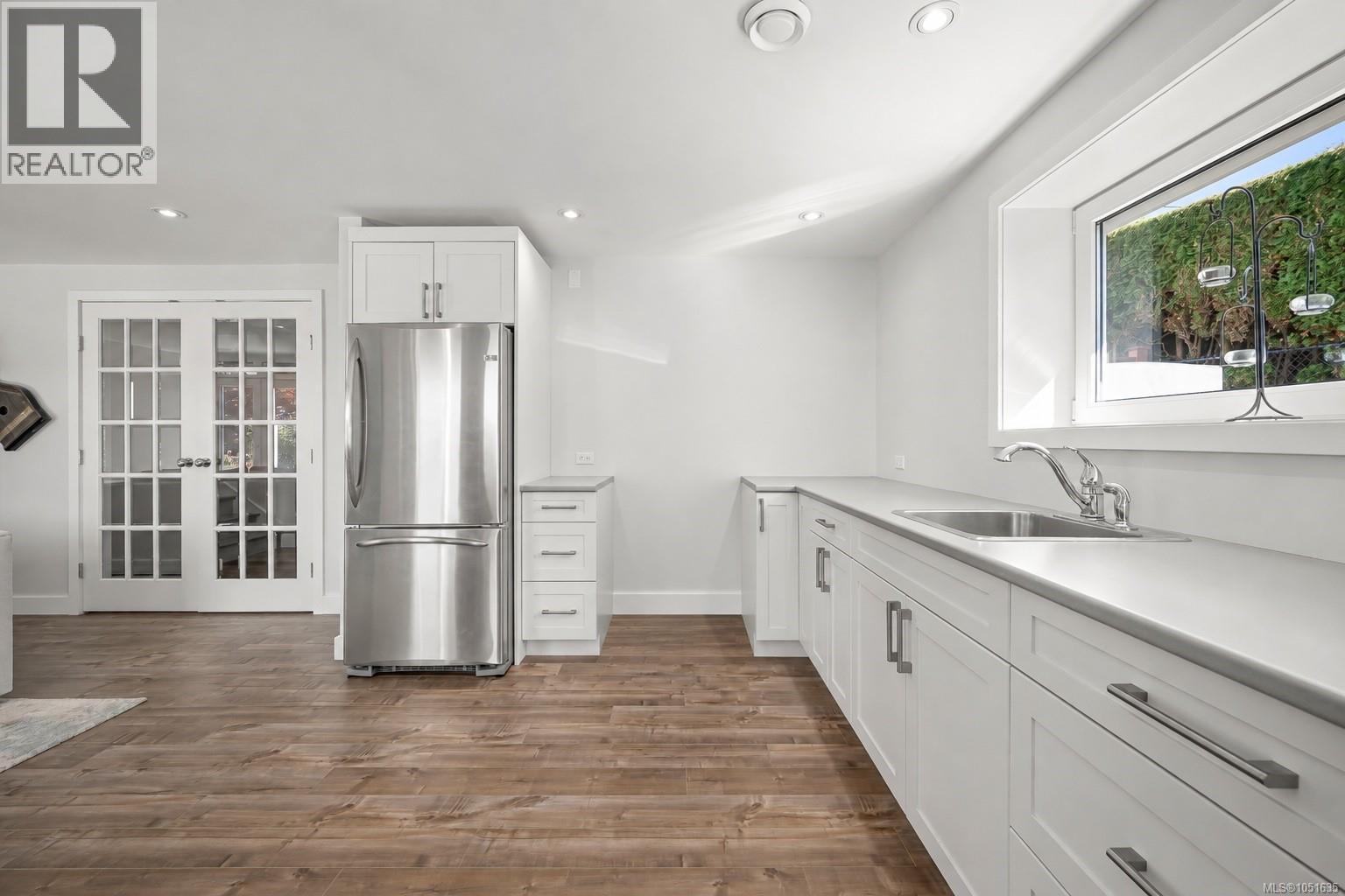 1935 Taylor Ave Property Photo 68