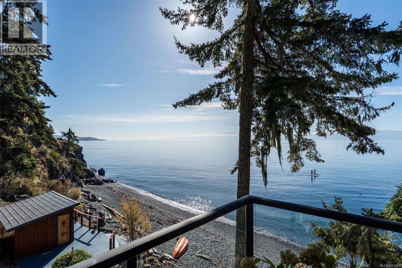 7995 West Coast Rd Property Photo 28