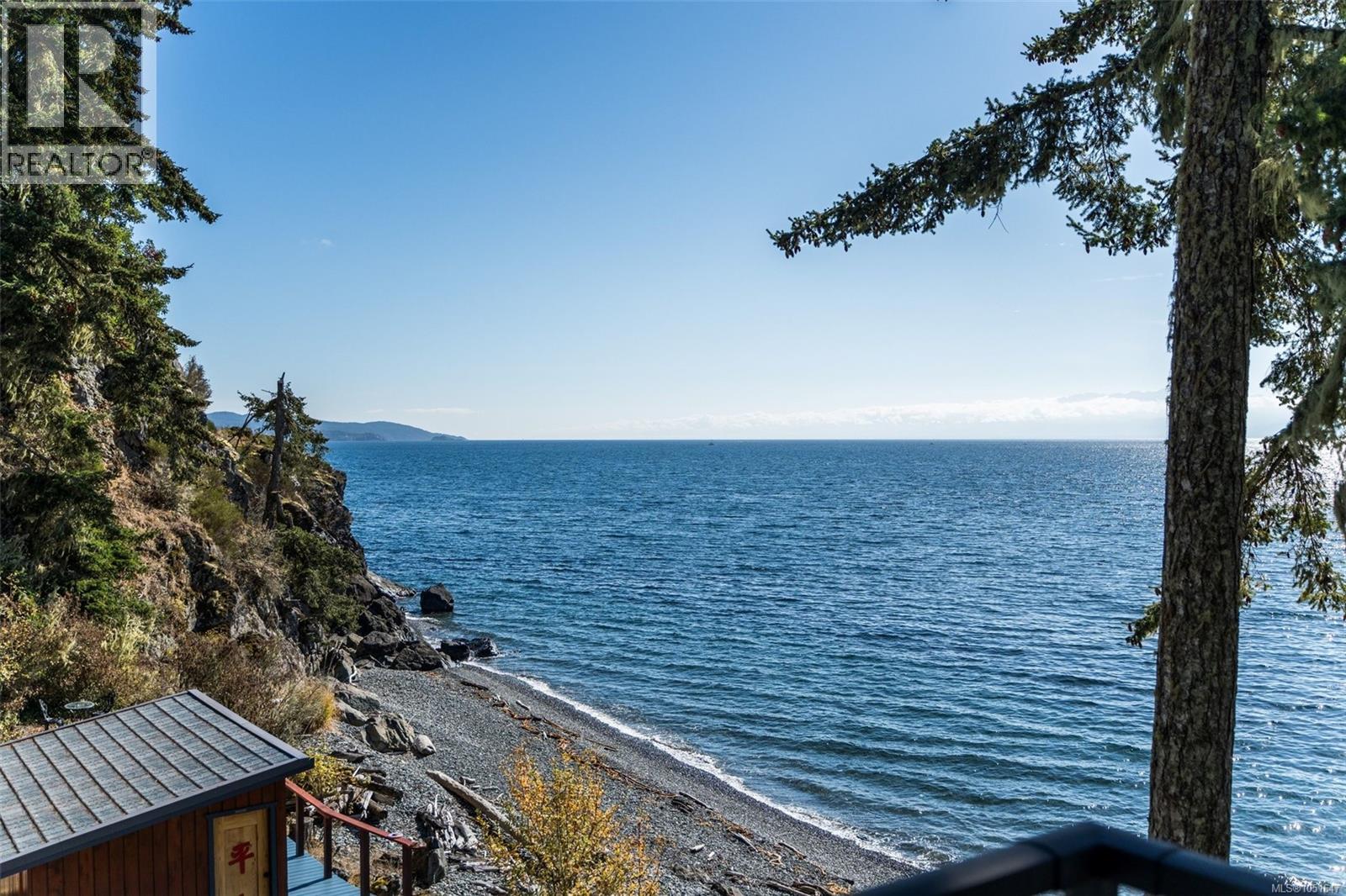 7995 West Coast Rd Property Photo 40