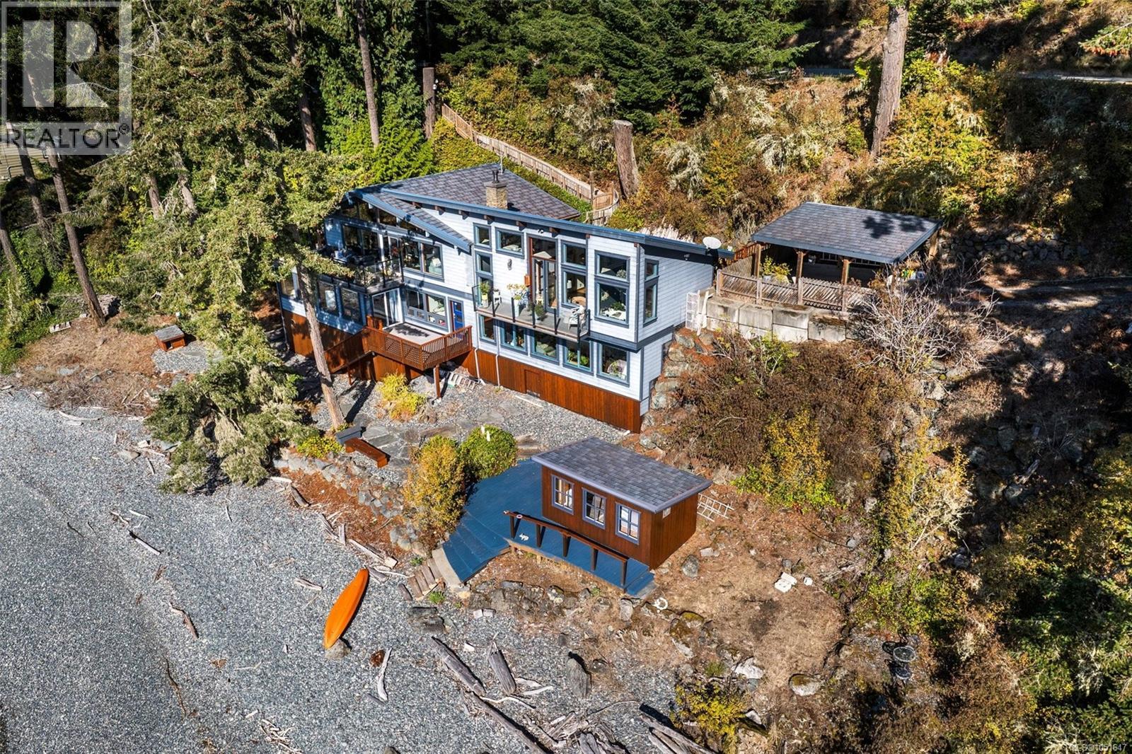 7995 West Coast Rd Property Photo 82
