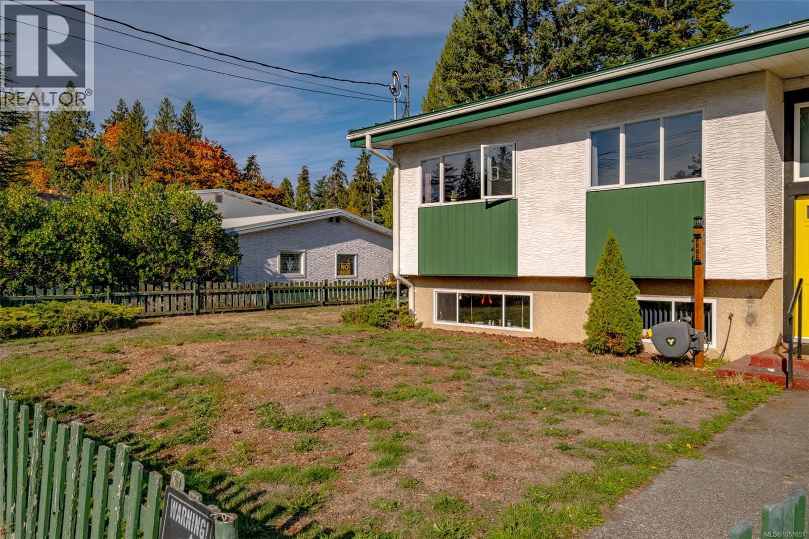 2895 Josephine St Property Photo 70