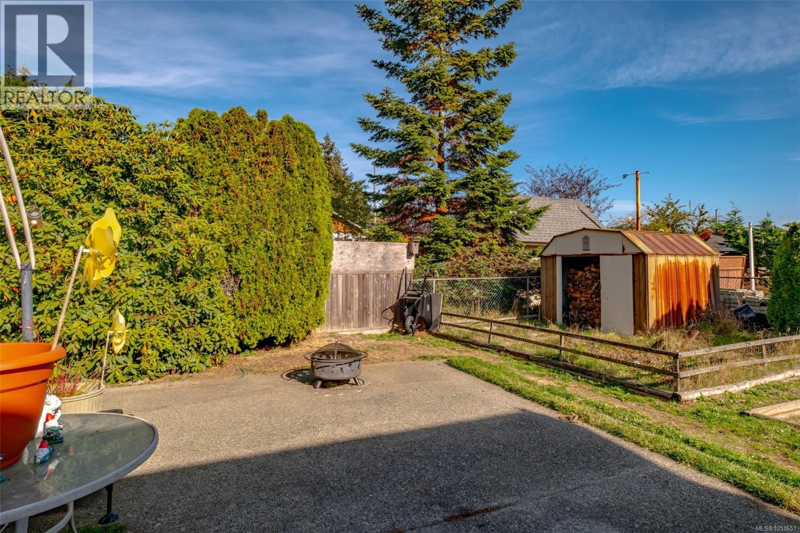 2895 Josephine St Property Photo 76