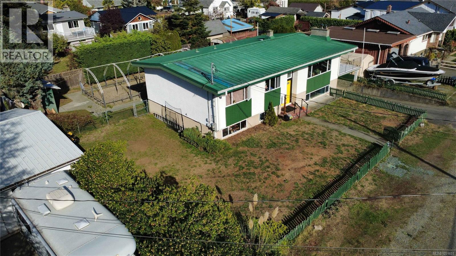 2895 Josephine St Property Photo 89