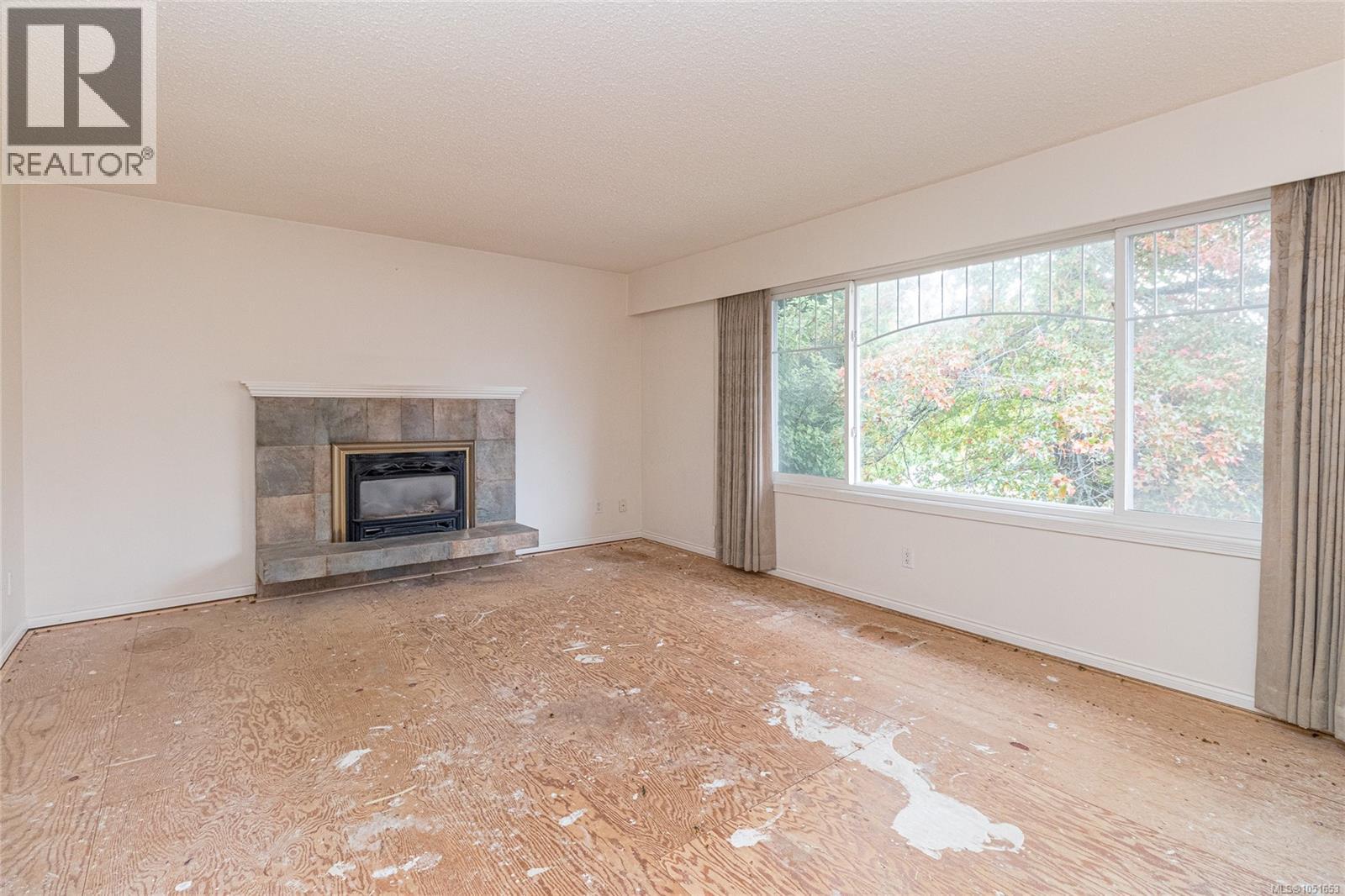 7956 Arthur Dr Property Photo 5