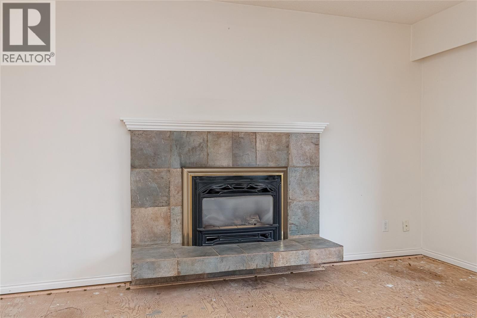7956 Arthur Dr Property Photo 6