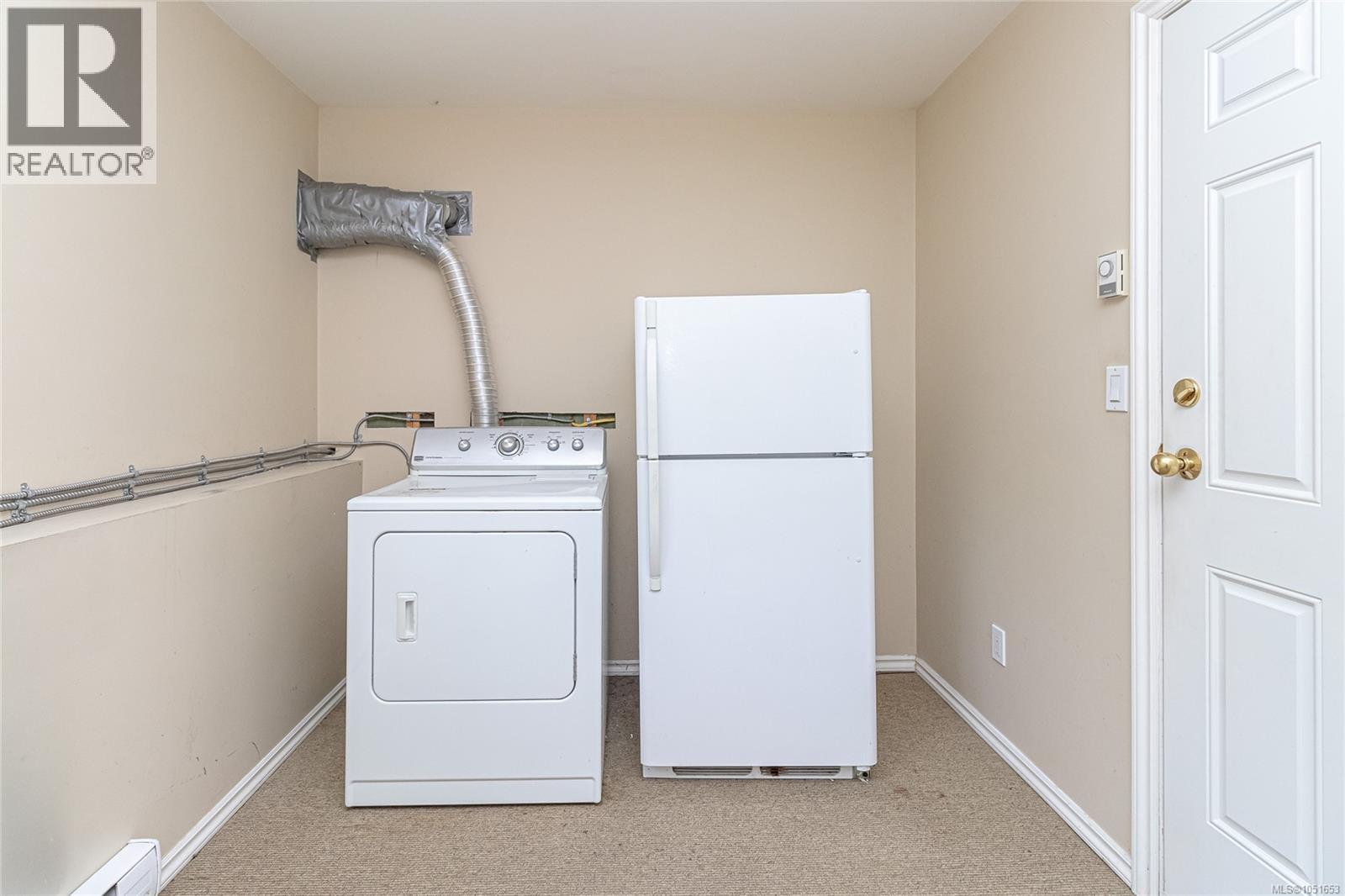 7956 Arthur Dr Property Photo 35
