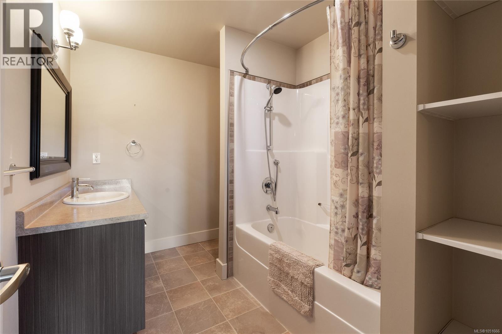3387 Haida Dr Property Photo 39