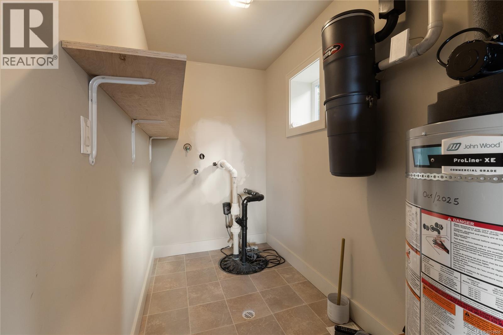 3387 Haida Dr Property Photo 42