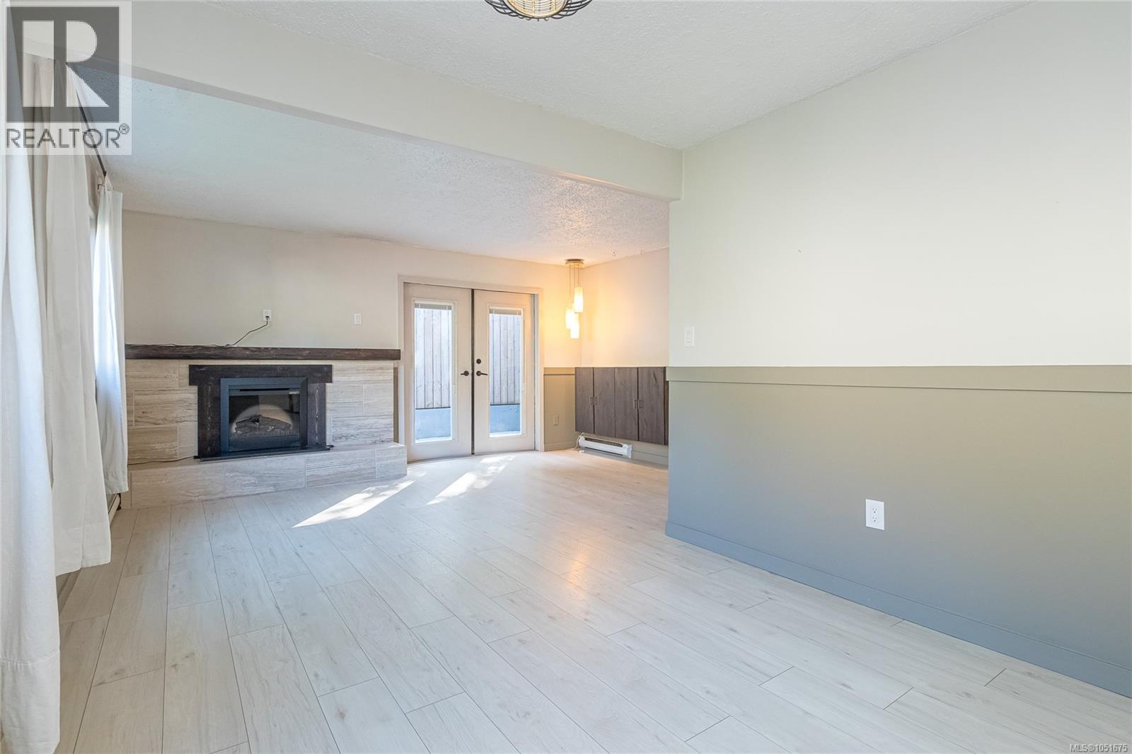 30 3025 Cowichan Lake Rd Property Photo 10