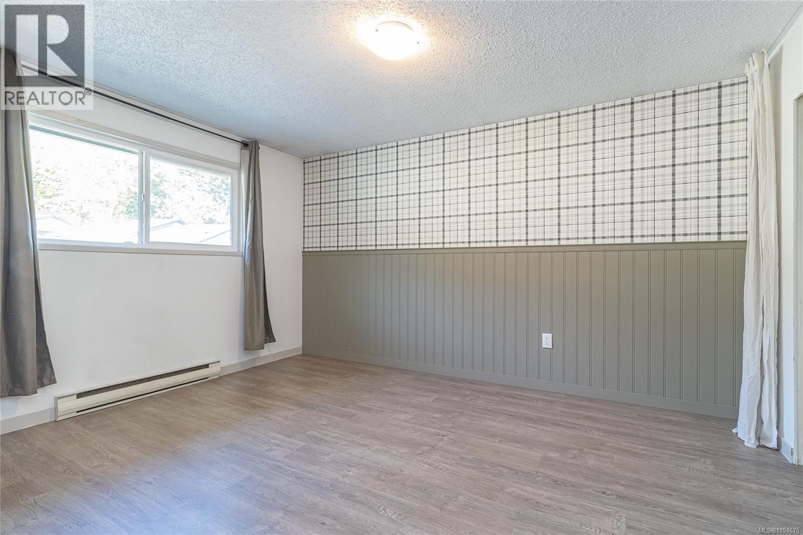 30 3025 Cowichan Lake Rd Property Photo 19