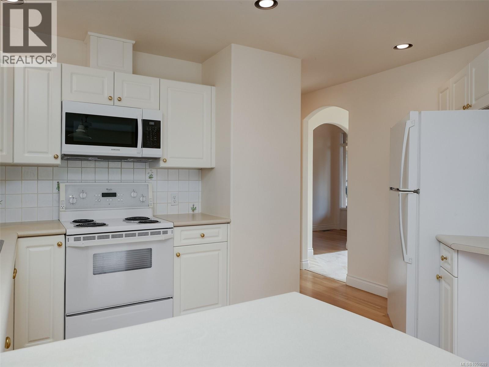 77 530 Marsett Pl Property Photo 10