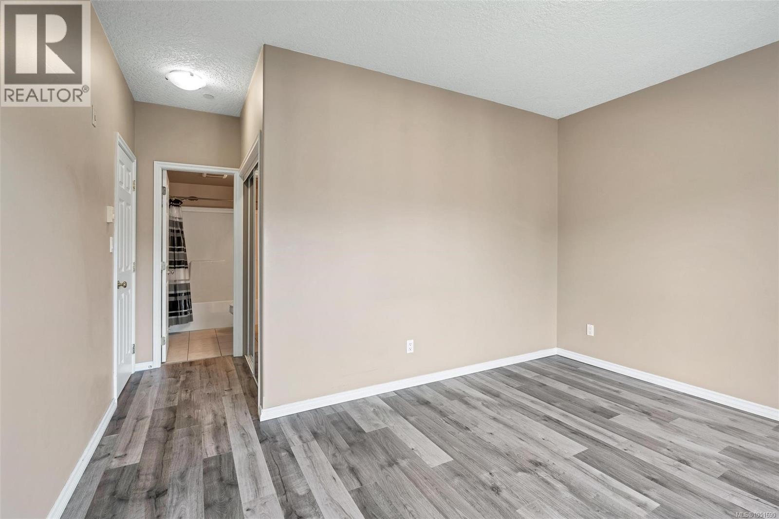 307 2823 Jacklin Rd Property Photo 22