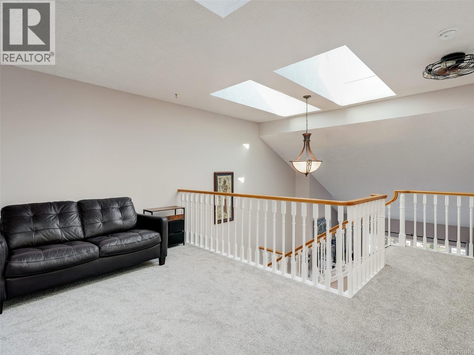 16 1063 Valewood Trail Property Photo 15