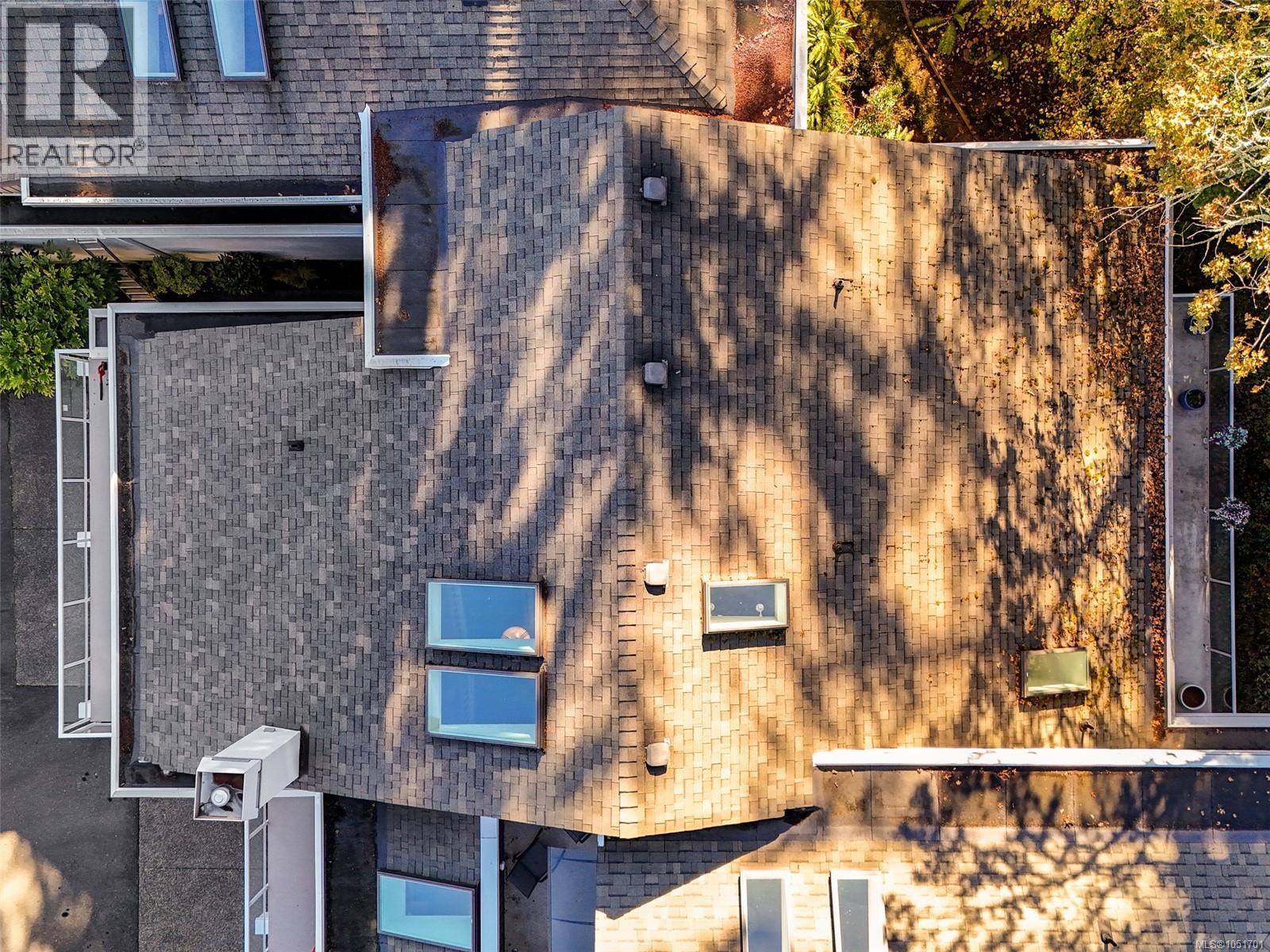 16 1063 Valewood Trail Property Photo 29