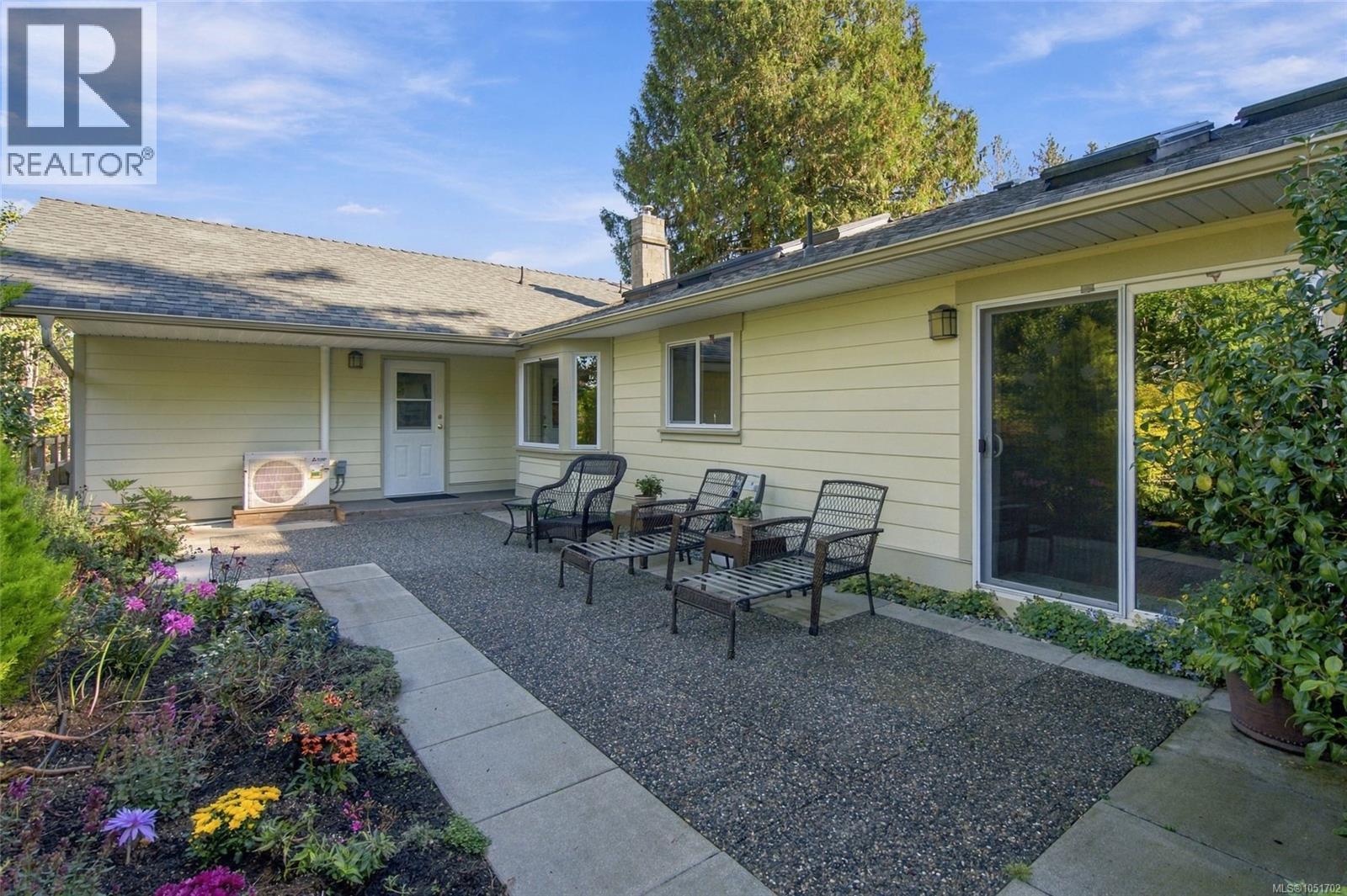 1061 Harlequin Rd Property Photo 34