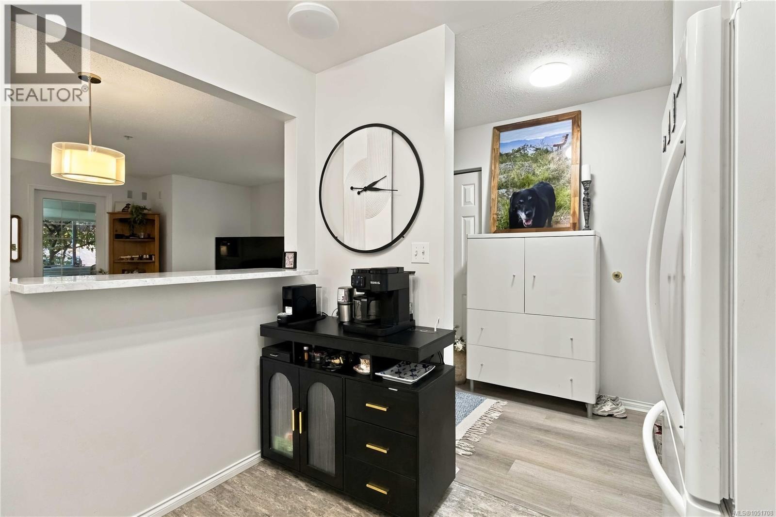105 290 Island Hwy Property Photo 16
