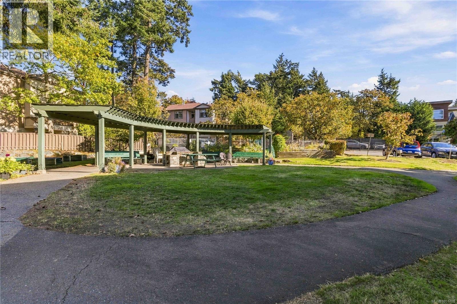 105 290 Island Hwy Property Photo 29