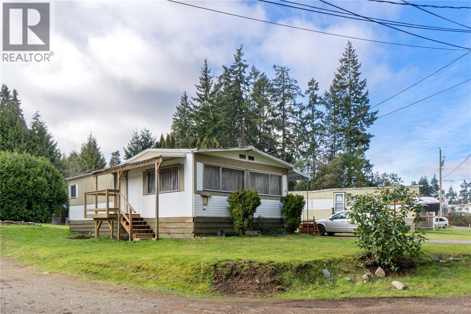 992 Allenby Rd Property Photo 7