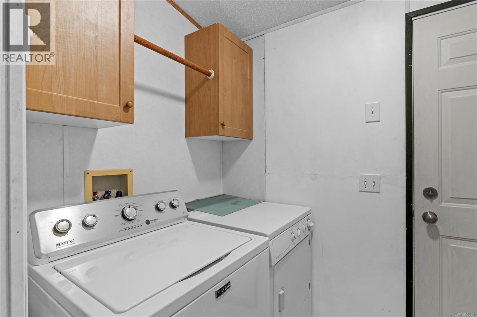 1948 Valley Oak Dr Property Photo 27