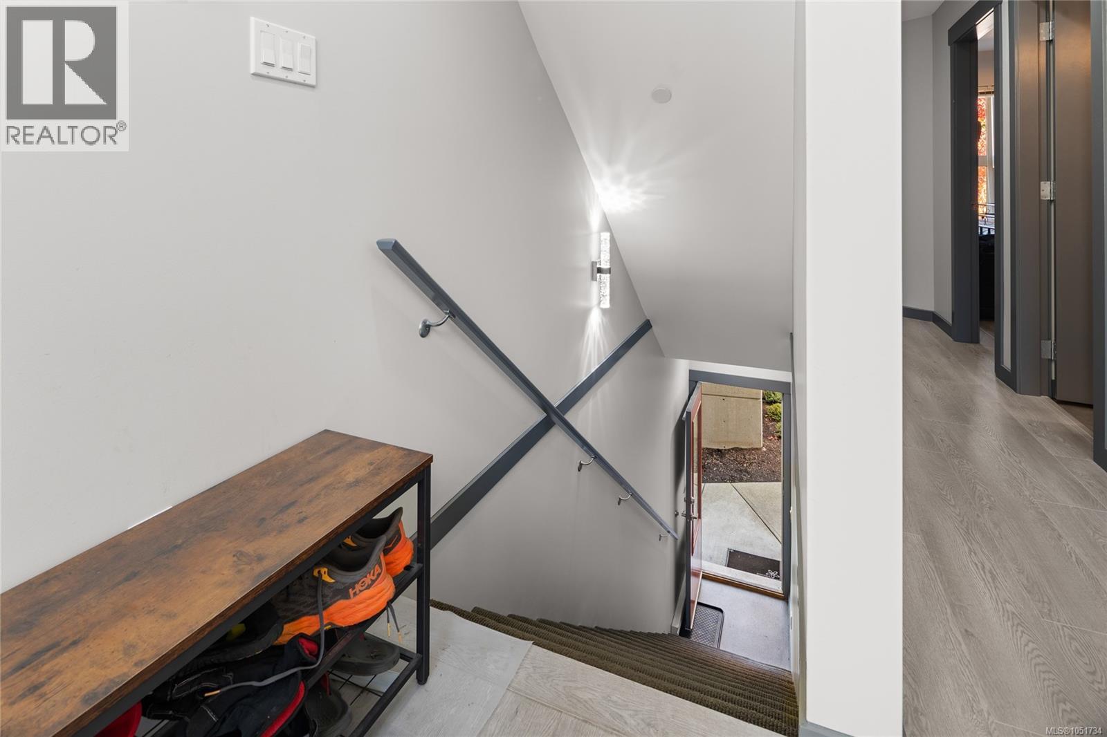 76 1406 Jingle Pot Rd Property Photo 6