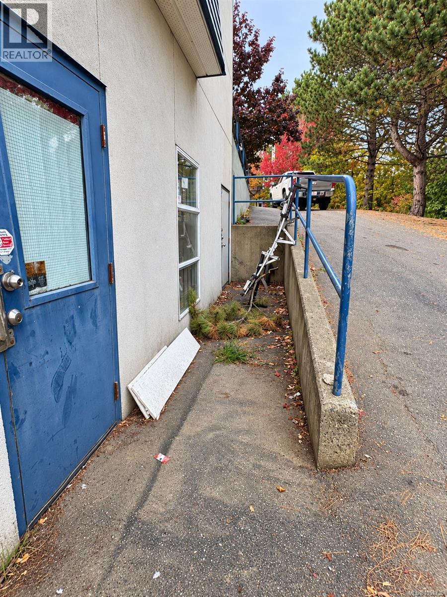 831 Shamrock St Property Photo 11