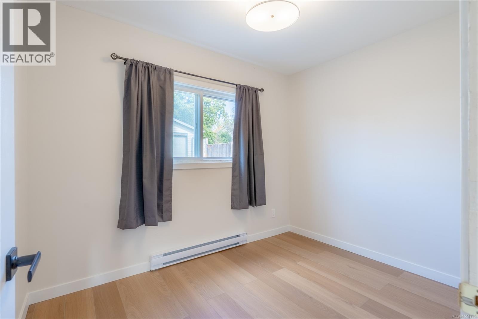 4533 Lathom Rd Property Photo 17