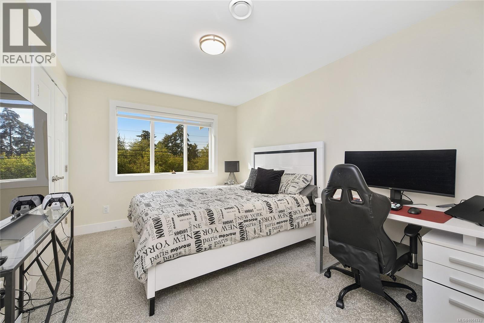 2 4487 Wilkinson Rd Property Photo 27