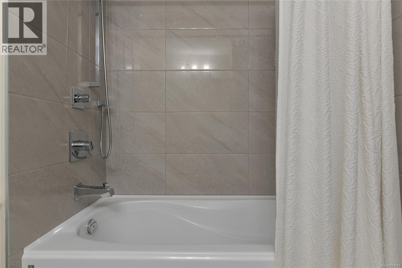 2 4487 Wilkinson Rd Property Photo 30