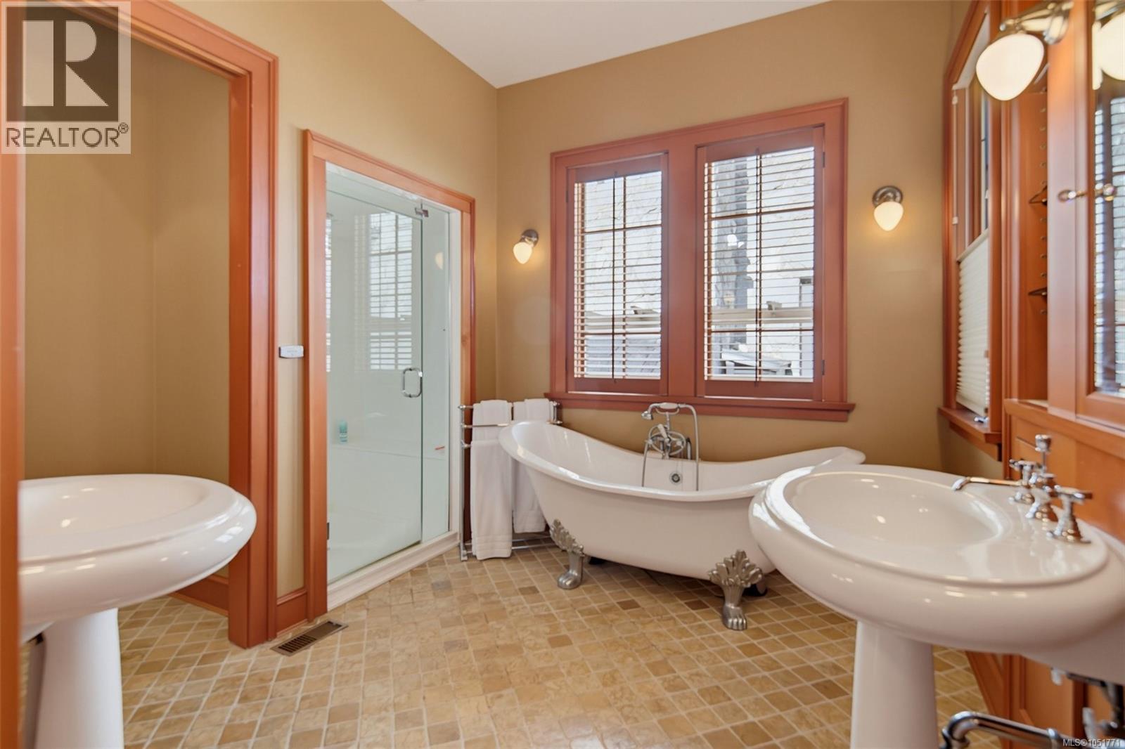 10487 Allbay Rd Property Photo 24