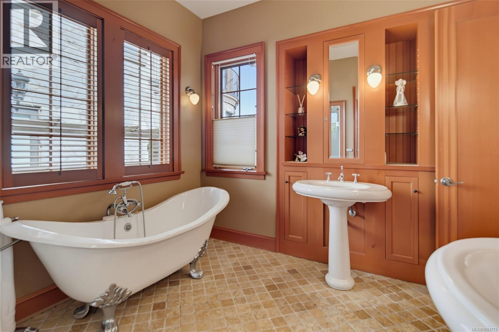 10487 Allbay Rd Property Photo 25