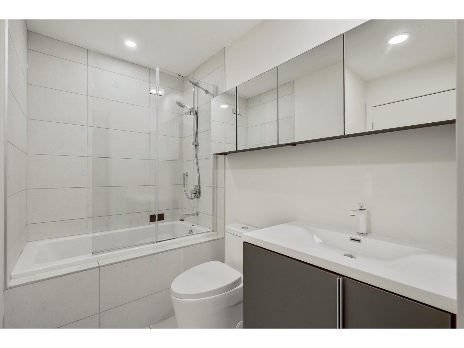 1550 Rue Des Bassins, #206 Property Photo 11