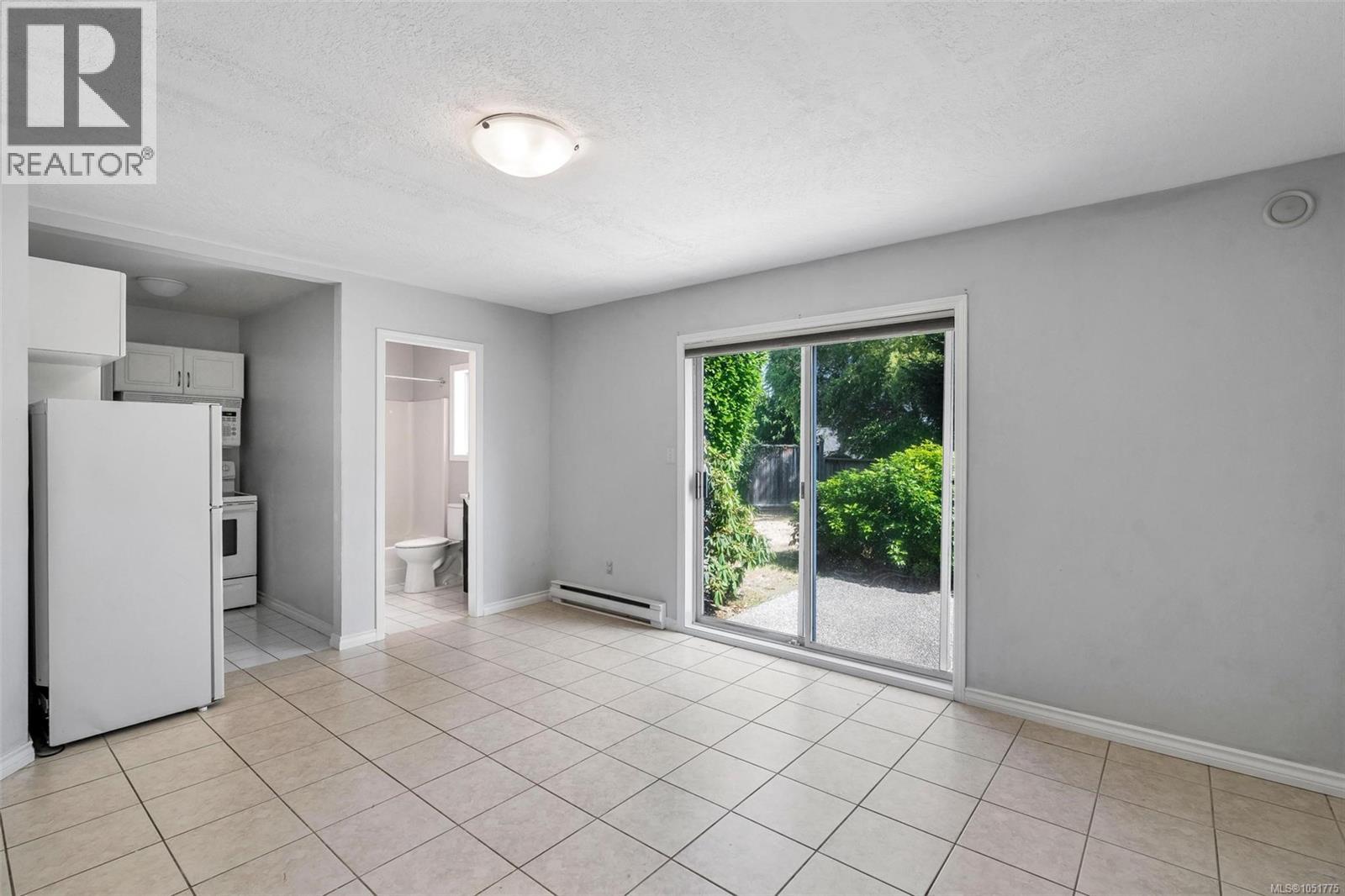 4833 Maplegrove St Property Photo 42
