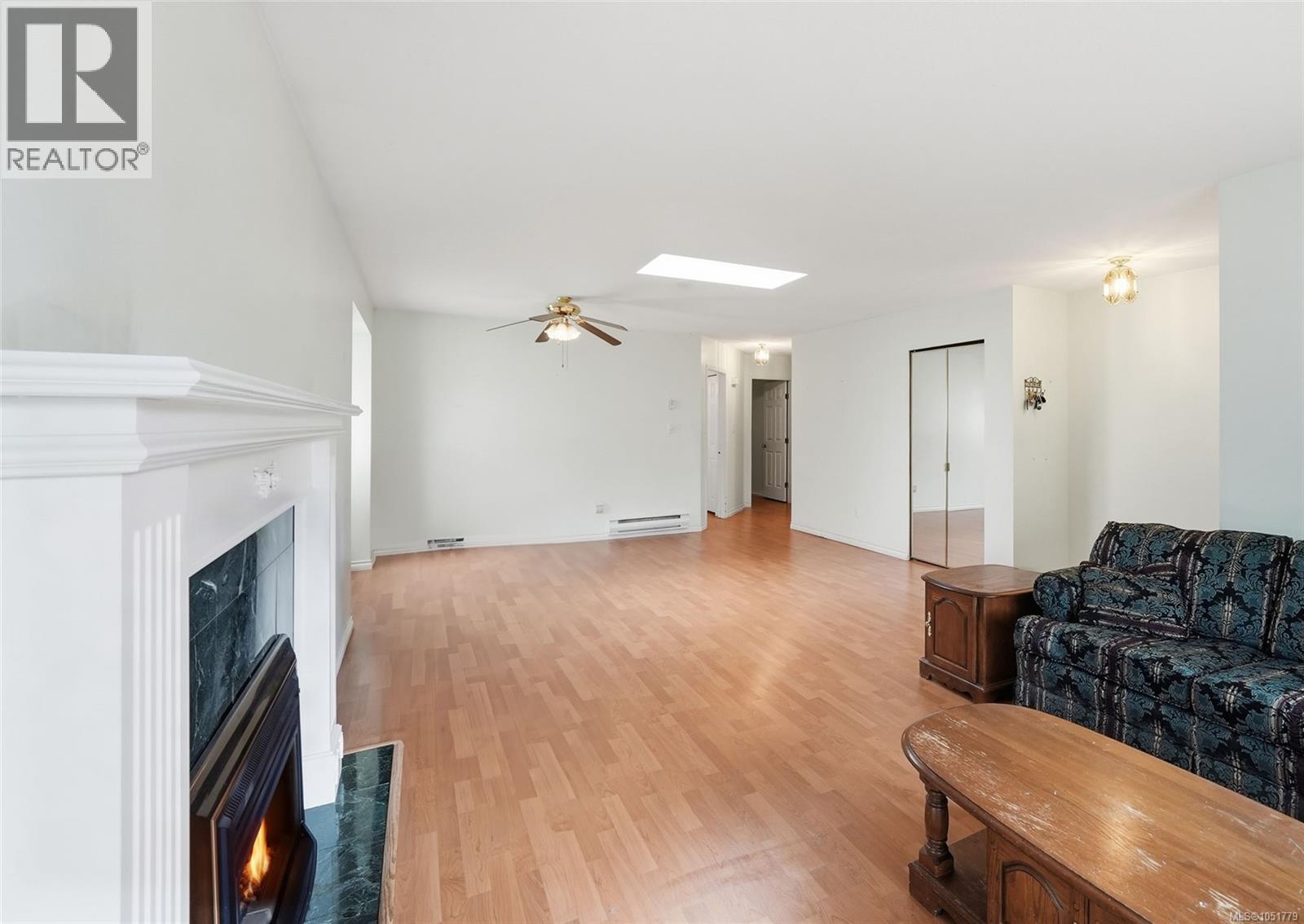 1846 Begonia Way Property Photo 10
