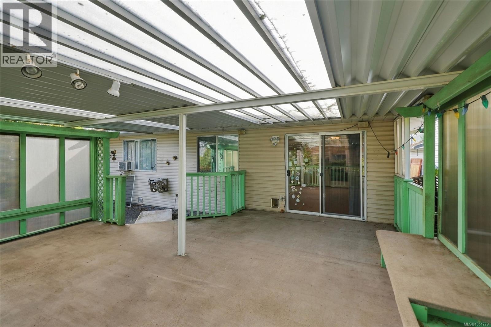 1846 Begonia Way Property Photo 32