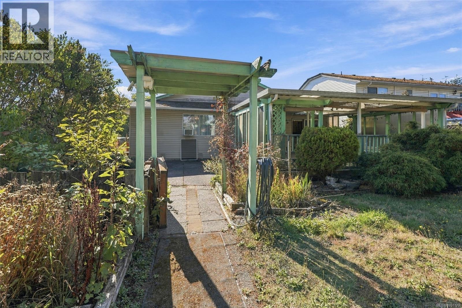 1846 Begonia Way Property Photo 35