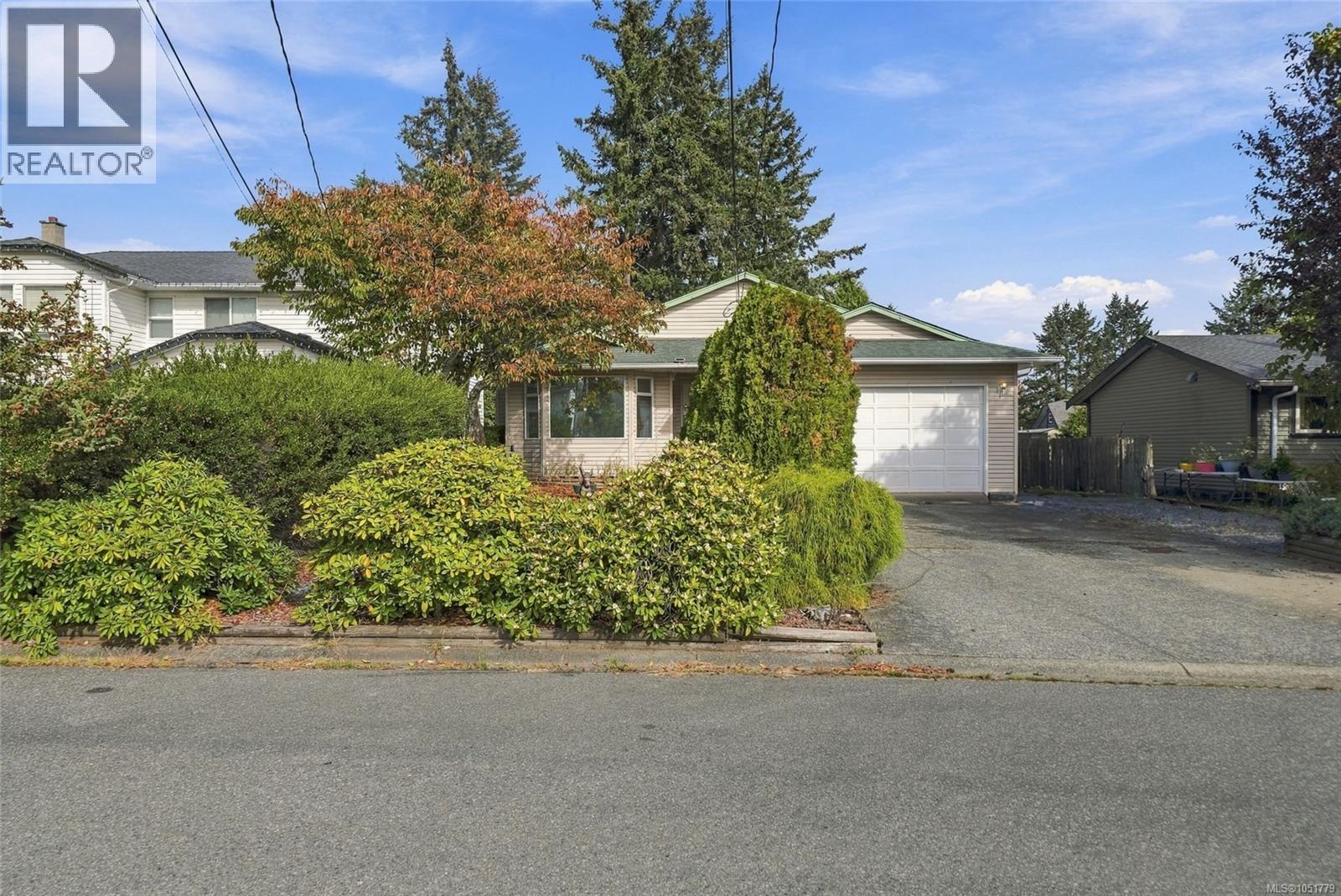 1846 Begonia Way Property Photo 41