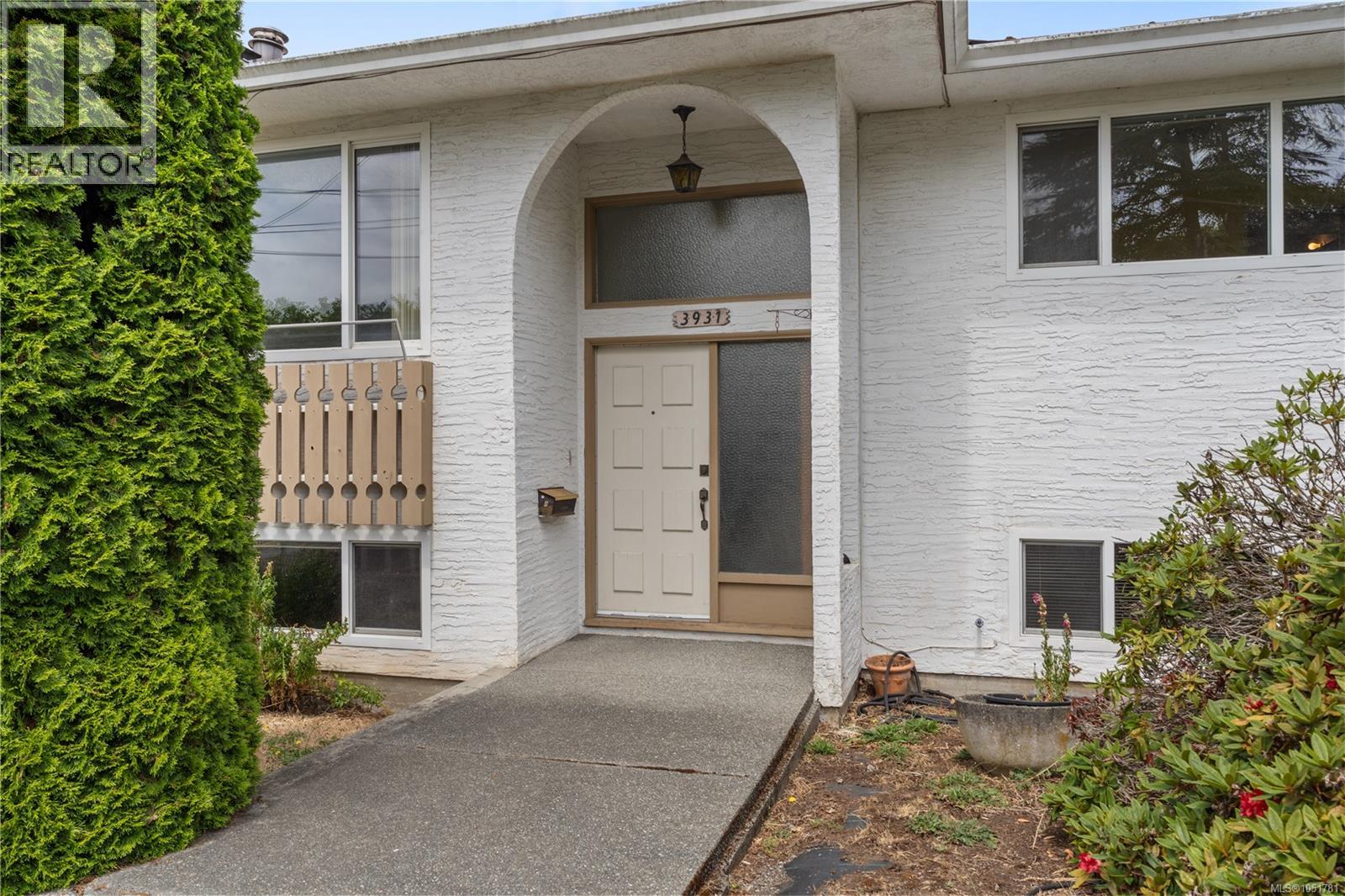 3931 Braefoot Pl Property Photo 2