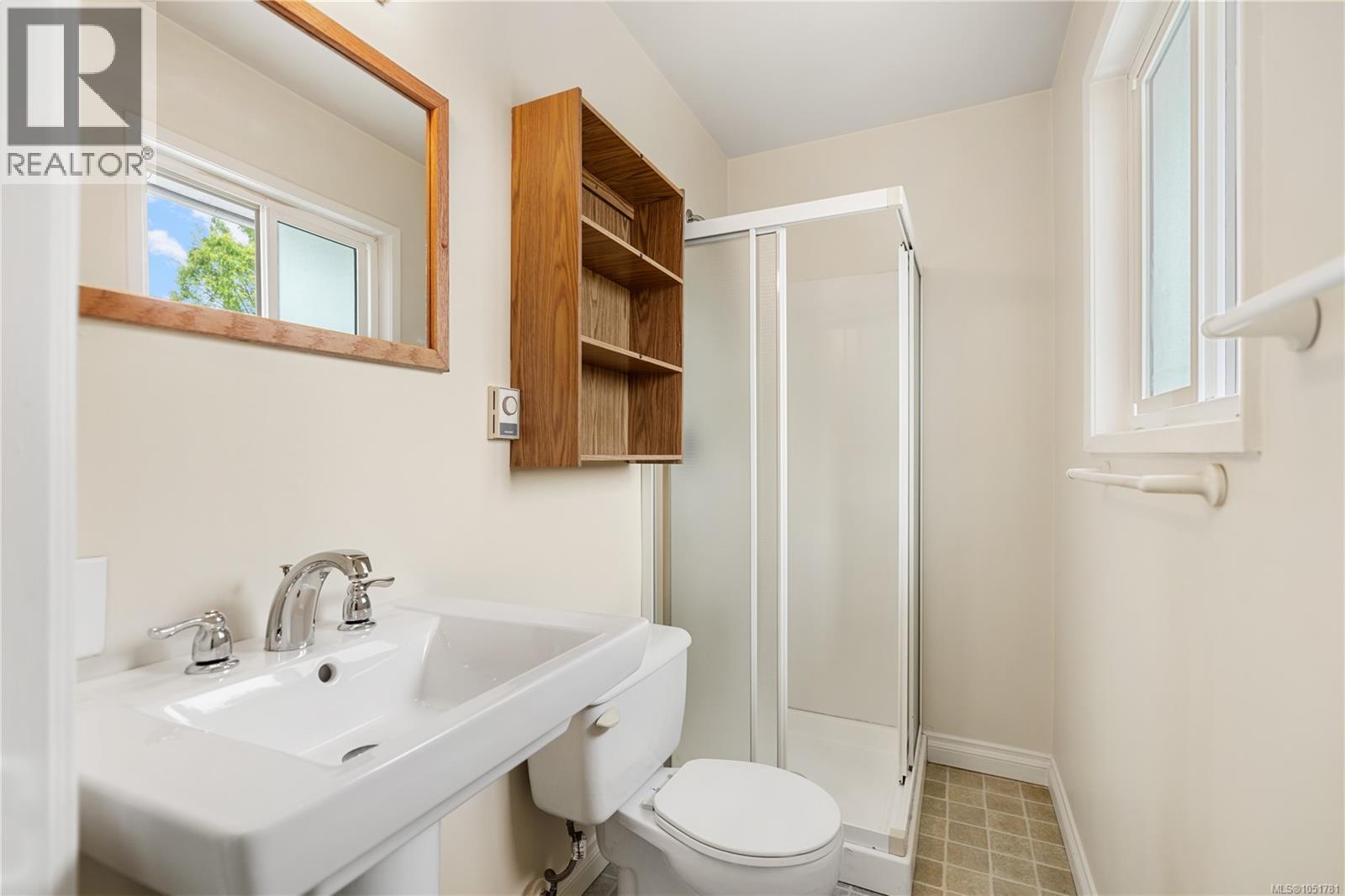 3931 Braefoot Pl Property Photo 18