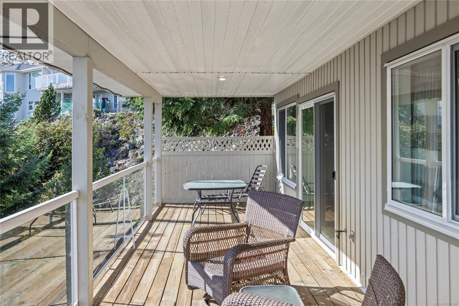 3219 Point Pl Property Photo 42
