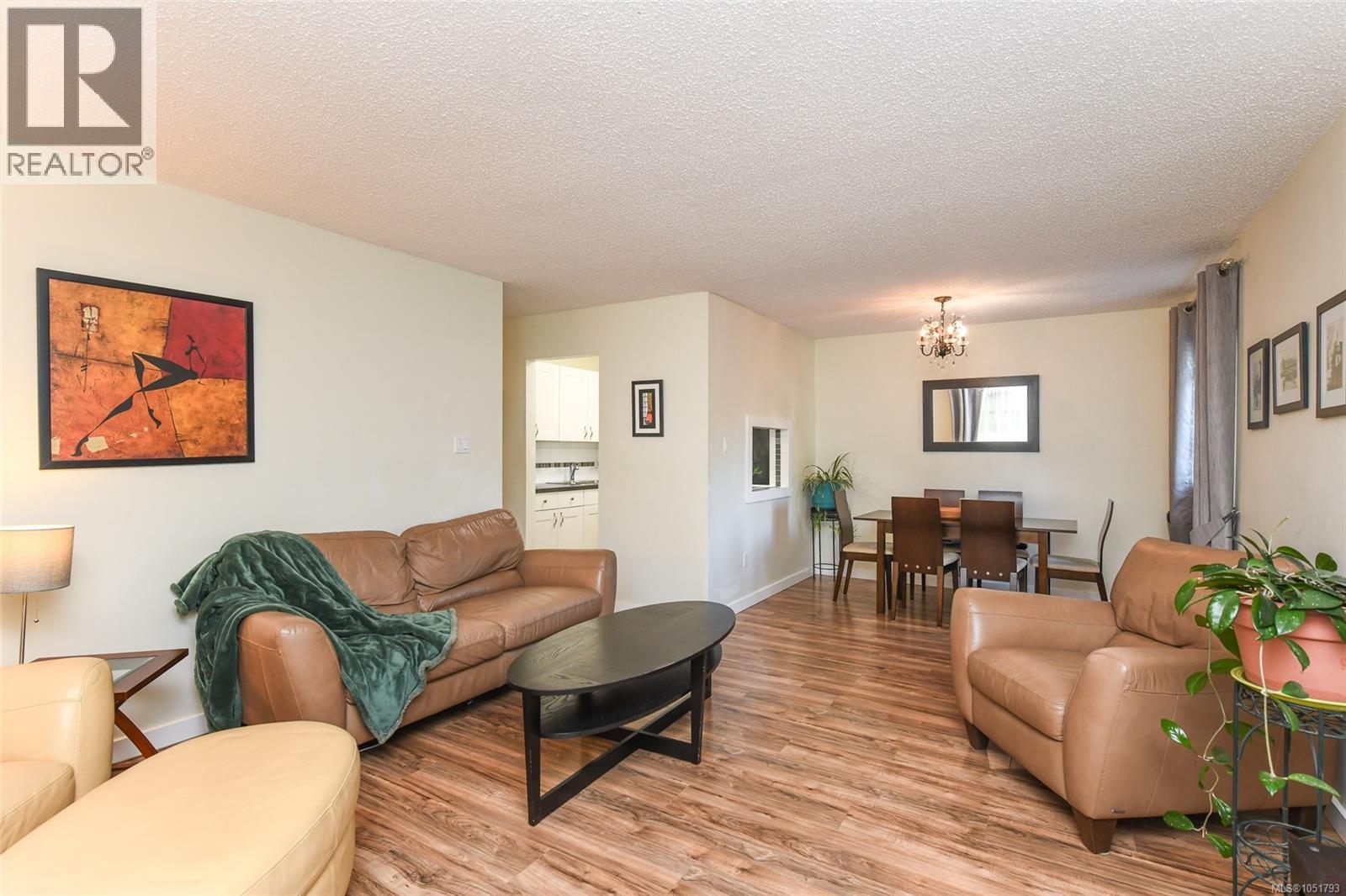 107 175 Centennial Dr Property Photo 2