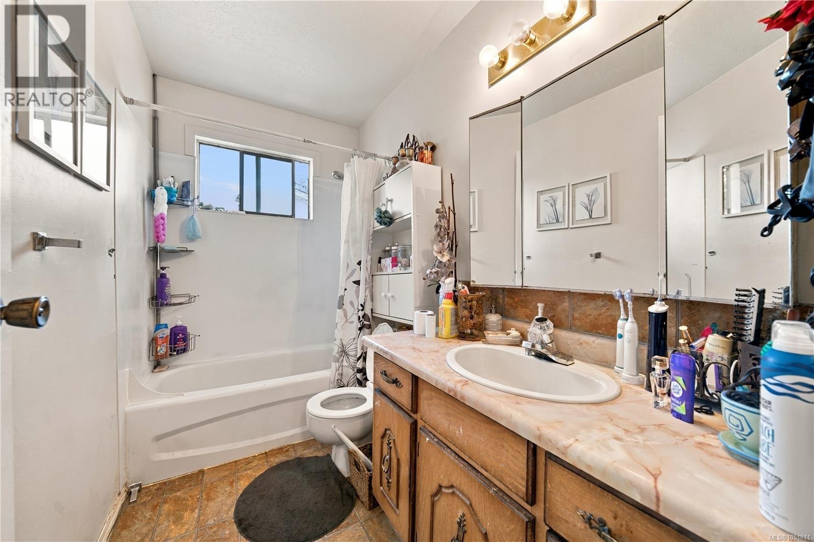 2344/2346 Rosstown Rd Property Photo 16