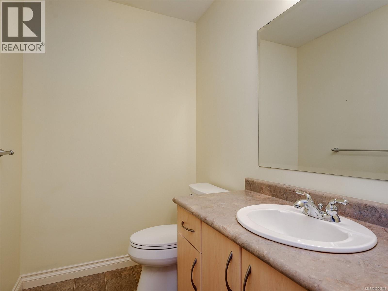 809 Rogers Way Property Photo 18