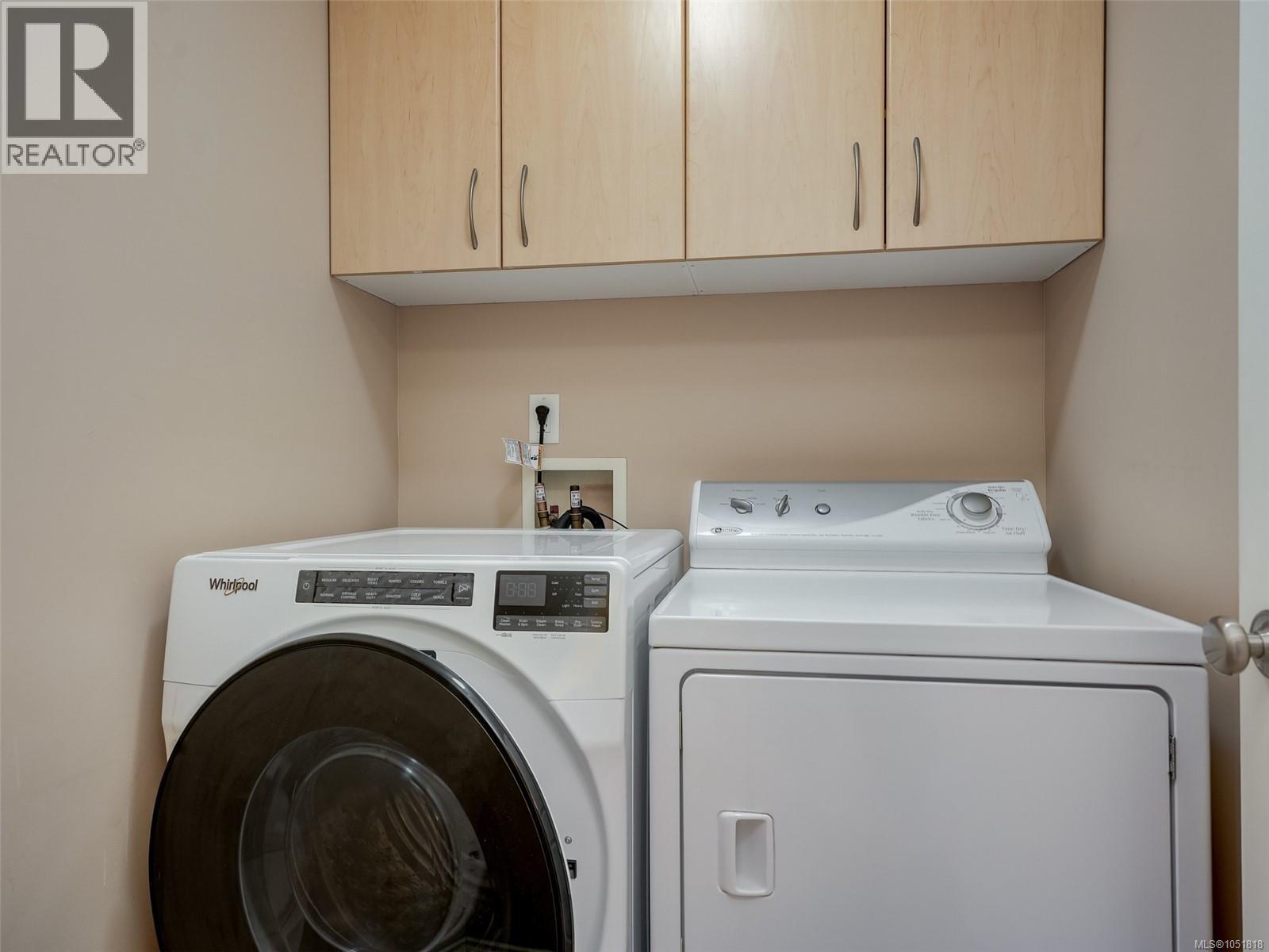 809 Rogers Way Property Photo 19
